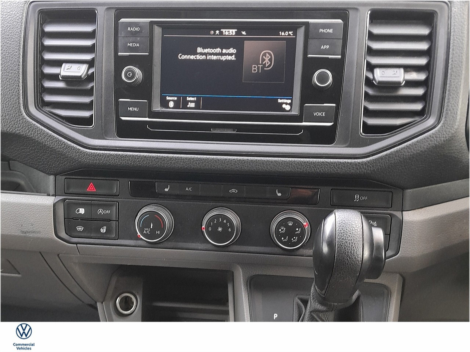 2022 Volkswagen Crafter VAN 35 2.0TDI 177BHP MEDIUM WHEEL BASE HIGHLINE AUTOMATIC 4-MOTION WITH TOWBAR & HEATED SEATS (VAT INVOICE) €32,516