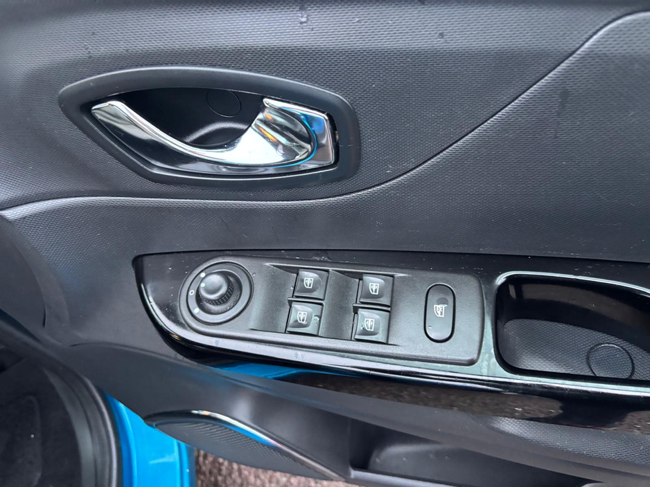 2015 Renault Captur 1.0  PETROL  TCE DYNAMIQUE  VERY  LOW  MILEAGE