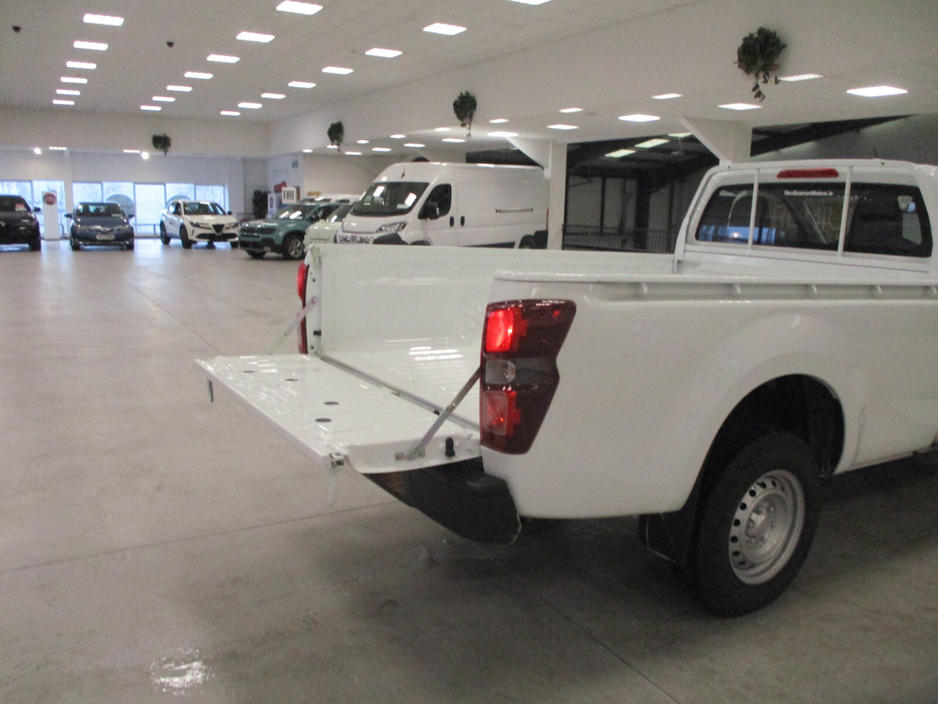 2026 Isuzu D-MAX  €36,199