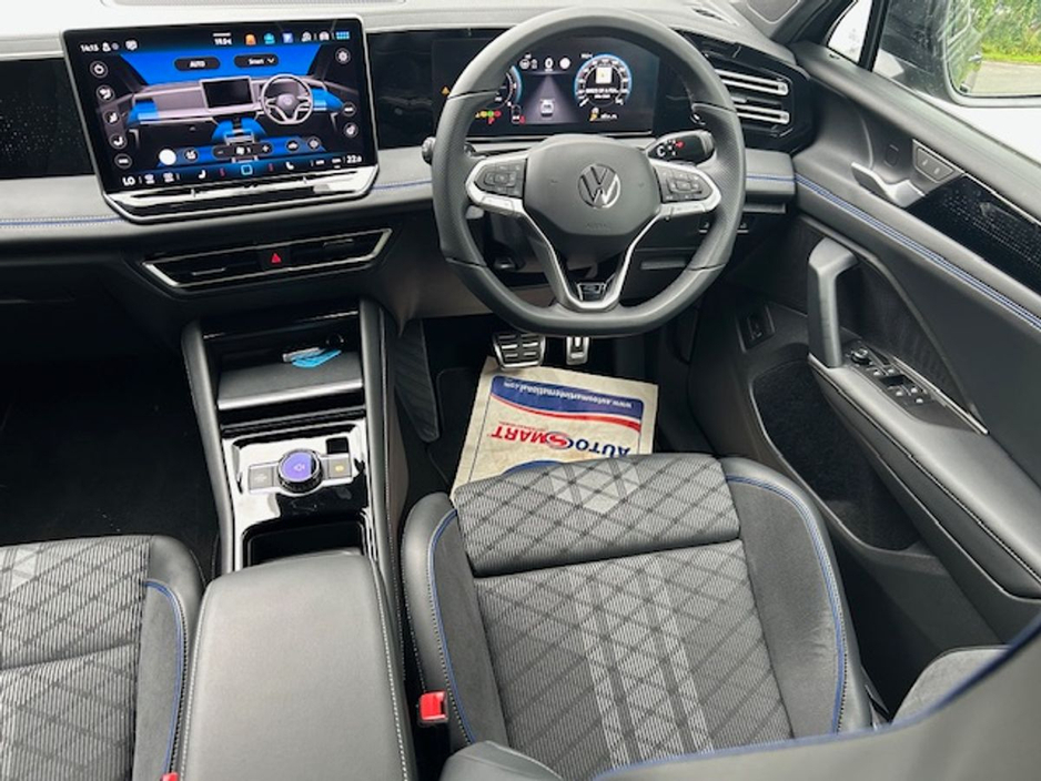 2024 Volkswagen Tiguan 2.0 TDI 150HP R-Line DSG Panoramic Sunroof €52,995