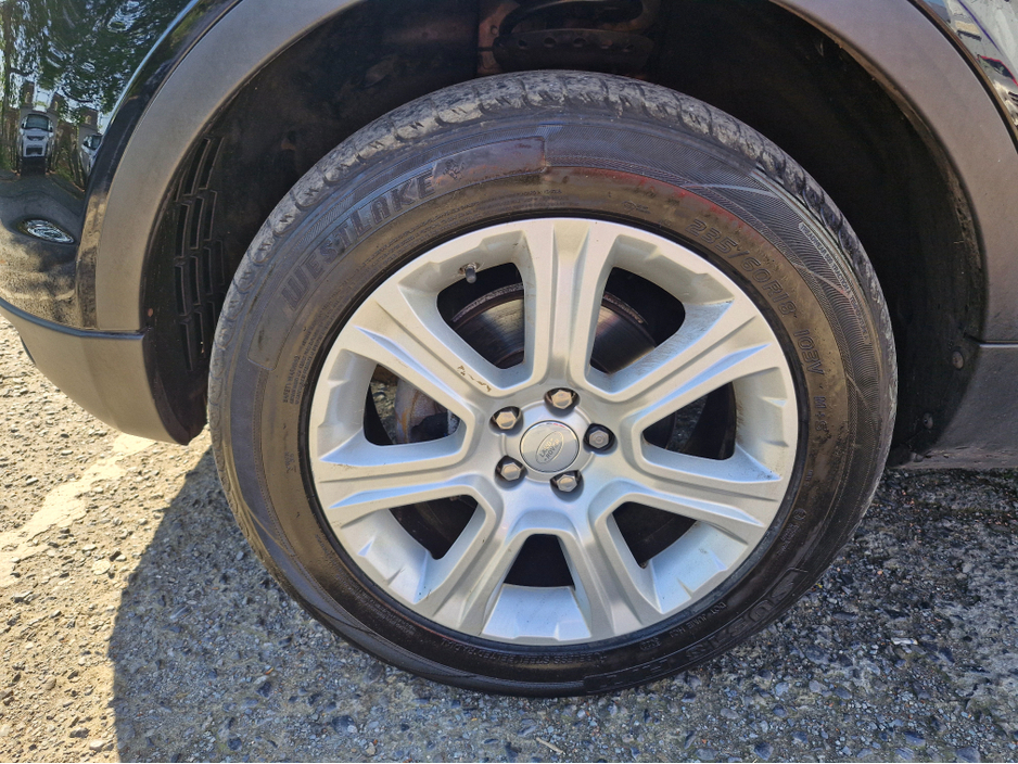 2018 Land Rover Range Rover Evoque SE TECH 2.0 TD4 150BHP MANUAL NCT 05/27 FINANCE AVAILABLE @ €76 PER WEEK FULL LEATHER/ HEATED SEATS/ TOUCH SCREEN MEDIA/ SAT NAV/ BLUETOOTH/ PARKING SENSORS/ HISTORY CHECKED €16,950