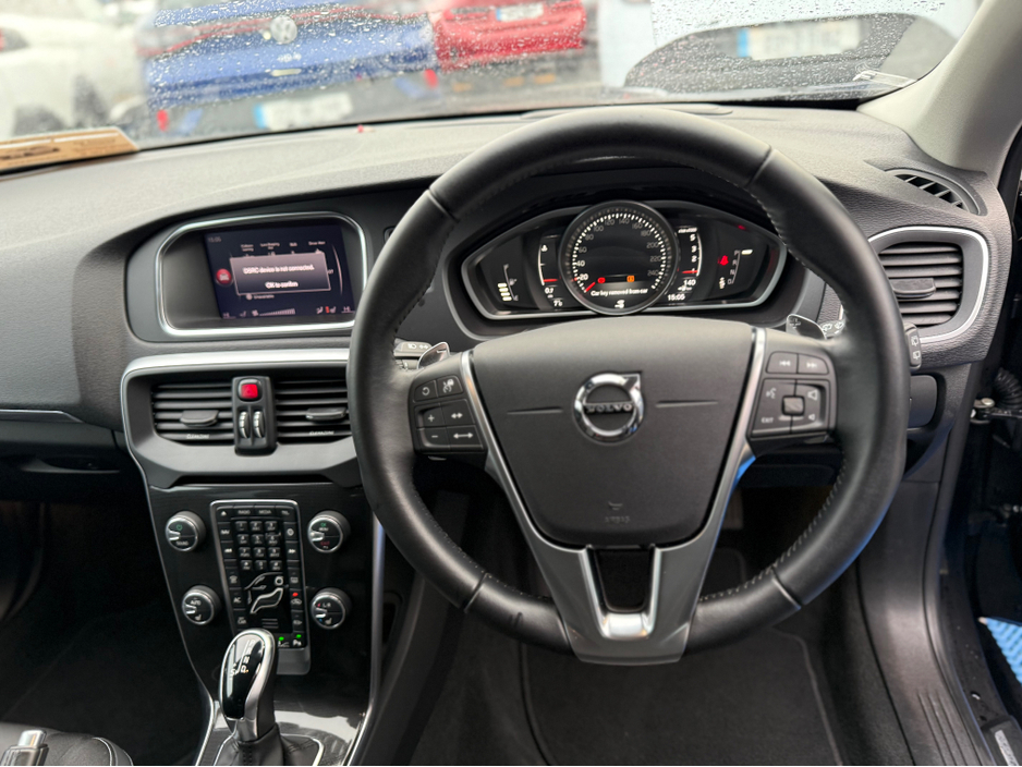2019 Volvo V40 MOMENTUM - D4 2.0L DIESEL - AUTO - 12M WARRANTY - CAR: 1616