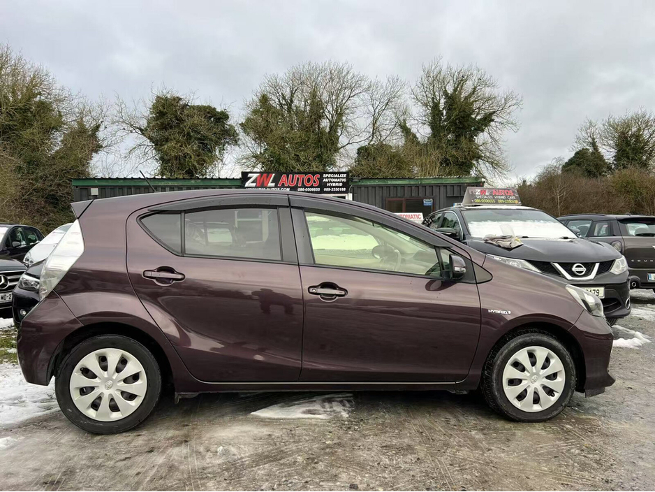 2014 Toyota Aqua Hybrid €8,795