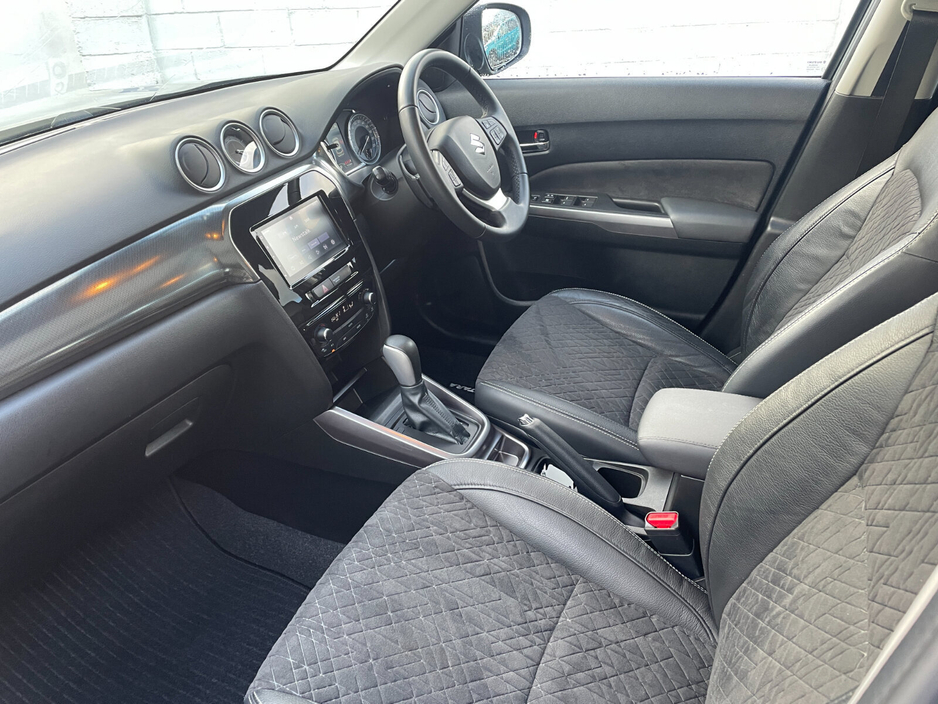 2022 Suzuki Vitara 1.4 Hybrid SZ-T Auto €25,950