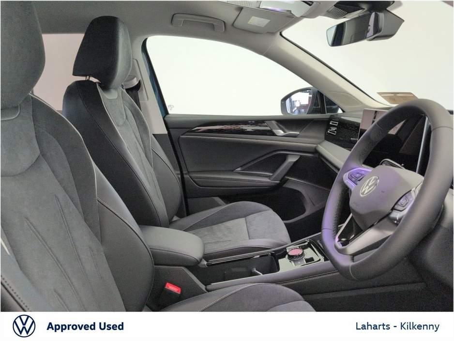 2025 Volkswagen Tiguan 3 ELEGANCE 1.5TSI 204HP DSG PHEV €54,950