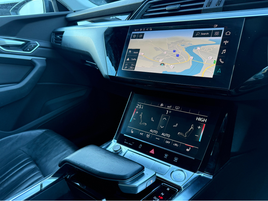 2020 Audi e-tron QUATTRO 55 5DR AUTO €23,950