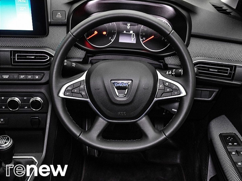 2022 Dacia Jogger TCe 110 Extreme SE €18,990