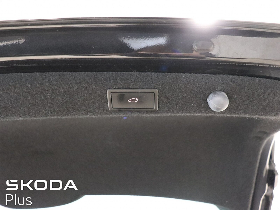 2022 Skoda Octavia OCTAVIA C RS 1.4TSI 245HP IV €29,950