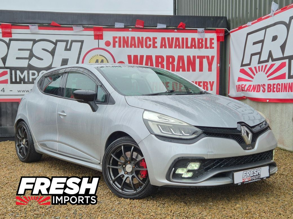 2017 Renault Clio TOP SPEC RS