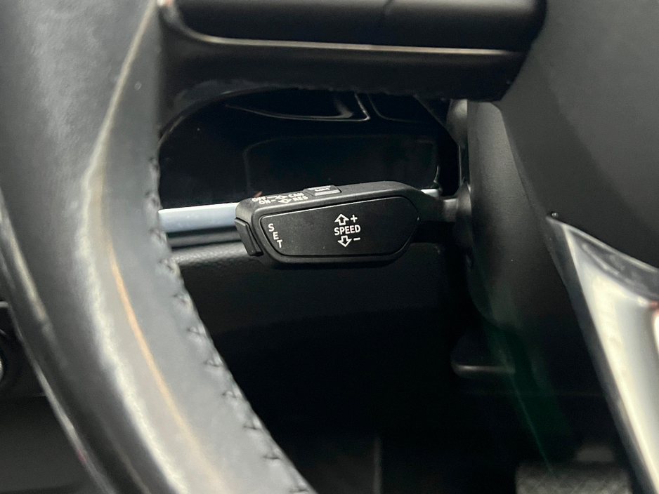 2020 Audi Q3 SE 35 TDI 150HP AUTO €23,990