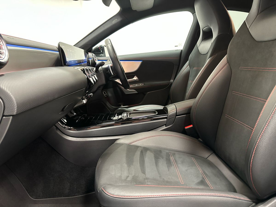 2024 Mercedes-Benz CLA Class CLA250 e AMG Line Executive 15.6 kWh PHEV €45,900