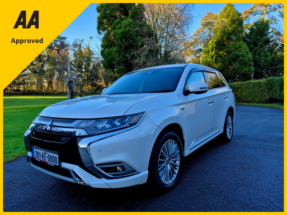 2020 Mitsubishi Outlander PHEV+4WD+AUTO €26,995