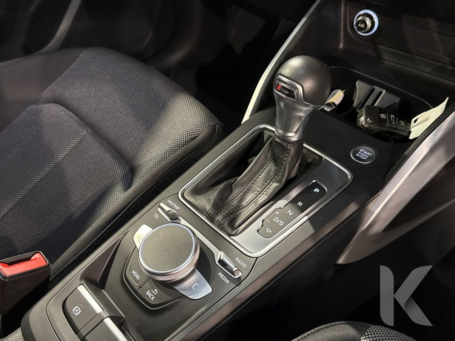 2020 Audi Q2 1.0L TFSI AUTOMATIC - UPGRADED ALLOY WHEELS - REVERSE CAMERA - CRUISE CONTROL €23,950