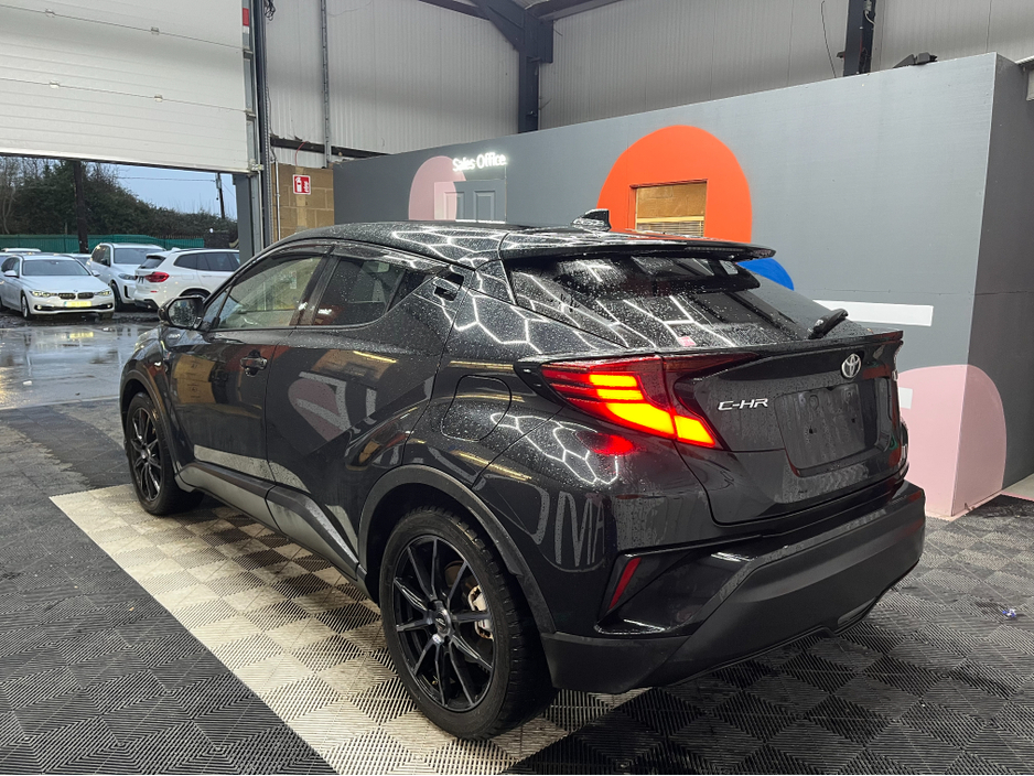 2020 Toyota C-HR €22950 2020 TOYOTA C-HR S GR SPORT 1.8 AUTOMATIC / CRUISE CONTROL / HEATED SEATS / REVERSE CAMERA €22,950