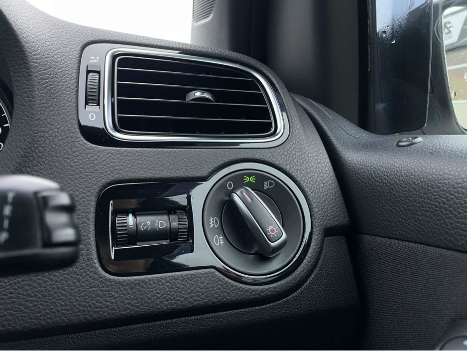 2014 Volkswagen Polo R LINE CL 1.6 TDI 90HP MANUAL 5SPEED 5DR €9,450