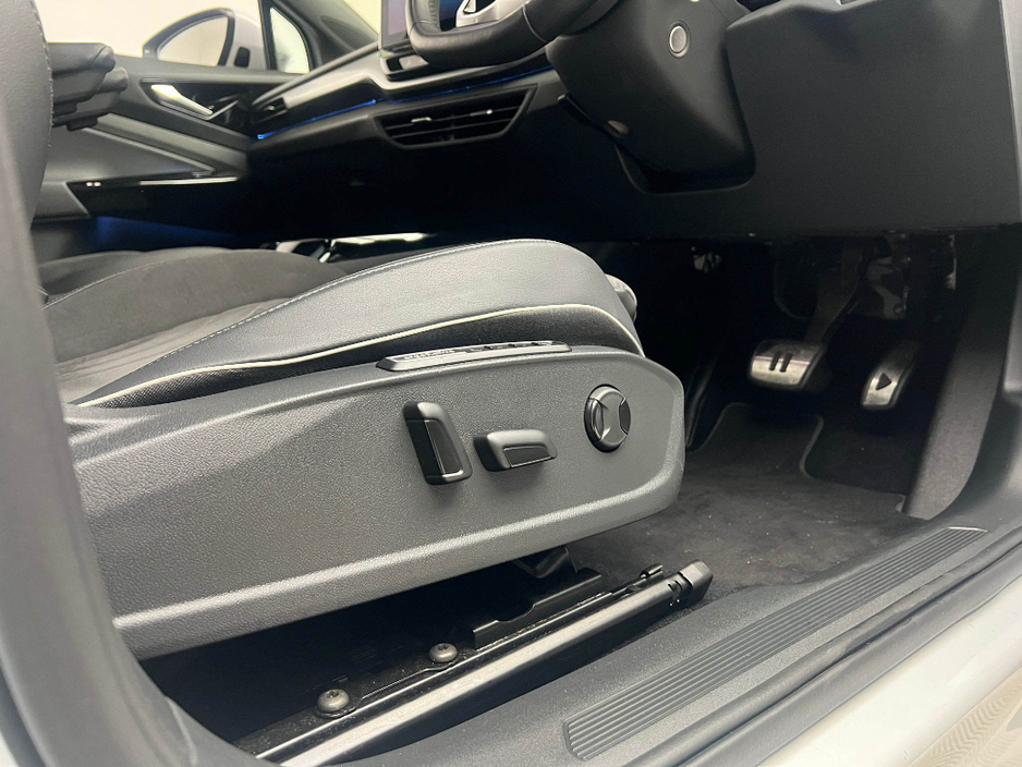 2023 Volkswagen ID.5 MAX PRO 77KWH €36,990