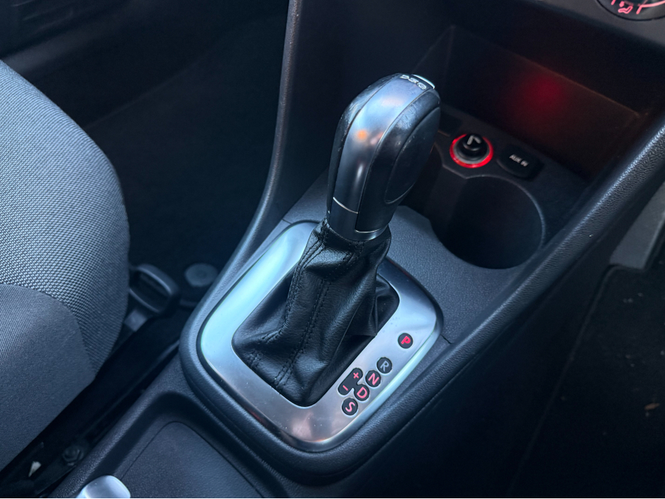 2013 Volkswagen Polo 1.2tsi Automatic, New Nct 11/2026, Tax 09/2026, Apple Car Play, Android Auto, A/C, 5 Door, Ideal Starter Car, Only €200 Road Tax, Service & Warranty Included, SIMI Dealer, €9,950