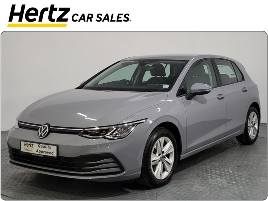 2023 Volkswagen Golf LIFE 2.0 TDI 115HP Diesel Manual €26,995
