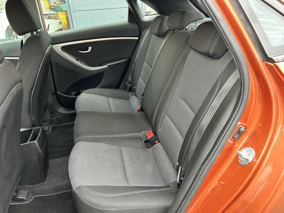 2015 Hyundai i30 CLASSIC 5DR €8,950