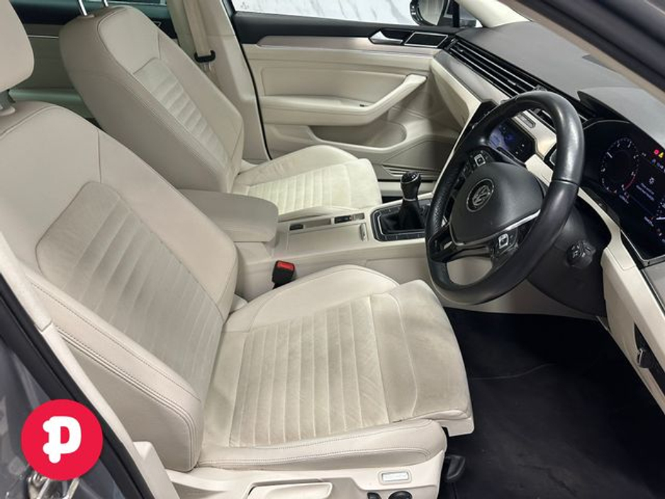 2018 Volkswagen Passat Highline 1.6TDI 120HP 4DR - Straight Sale Discount €19,950