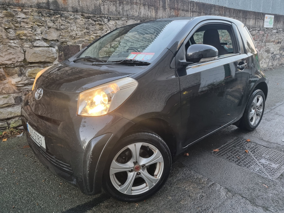 2010 Toyota iQ 1.0 VVT-I Strata 4 Seater €2,950