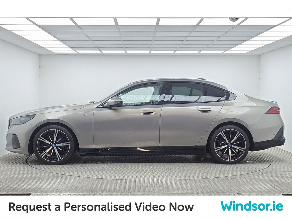 2025 BMW i5 I5 Edrive40 M Sport Pro*Stunning car with a massive specification* €68,995