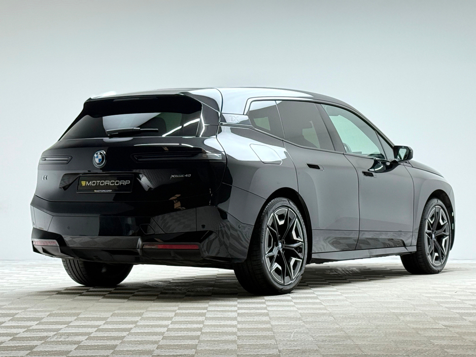 2022 BMW iX 40 M SPORT XDRIVE €41,990