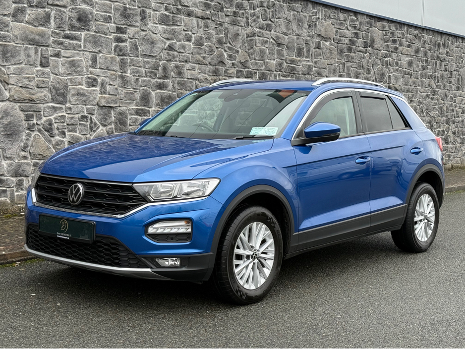 2022 Volkswagen T-Roc DESIGN 1.0 TSI 110HP 5DR €23,950