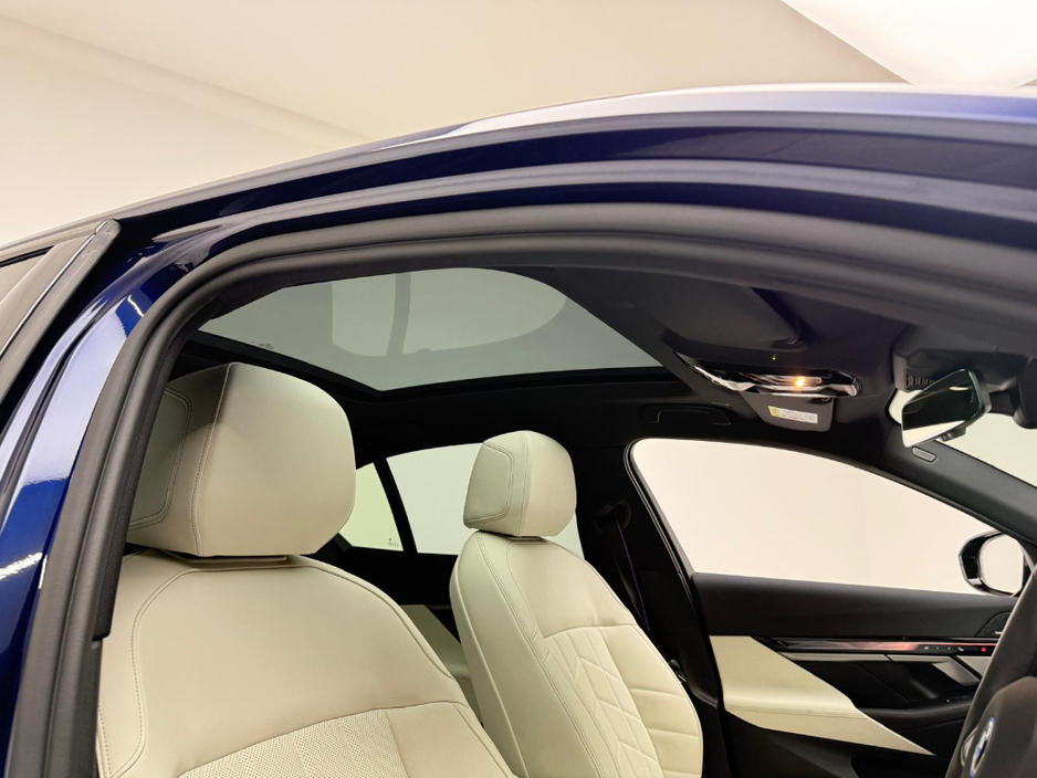 2025 BMW 5 Series 550E M SPORT PRO XDRIVE €87,990