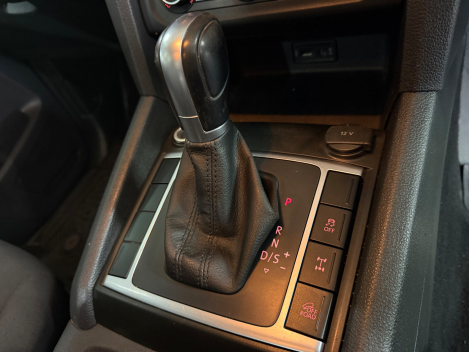 2017 Volkswagen Amarok  €20,959