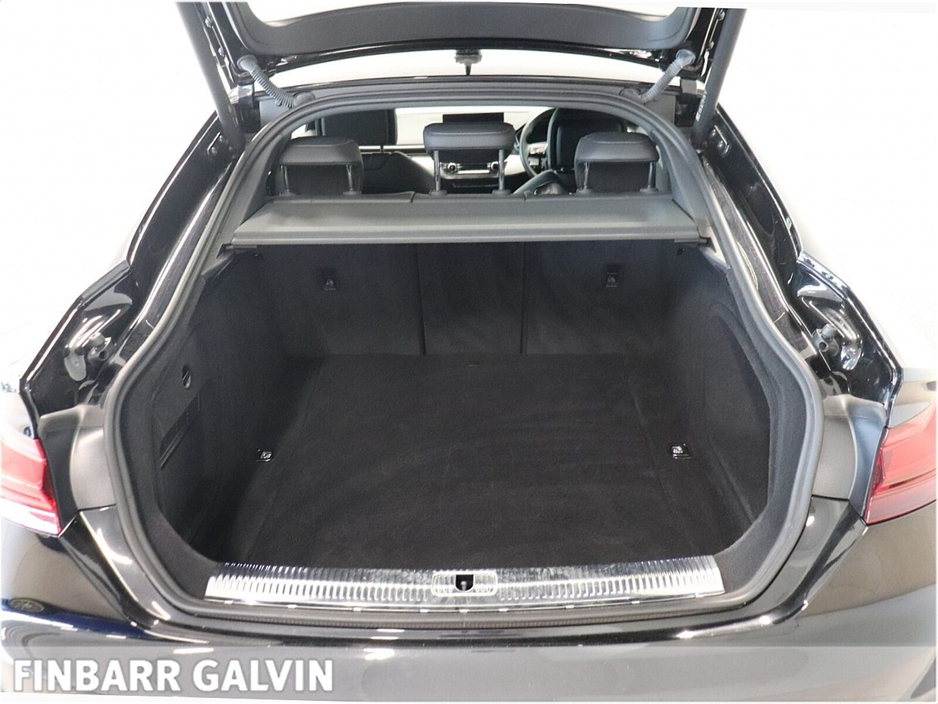 2022 Audi A5 35 TDI 163HP S-Tronic S Line €39,950