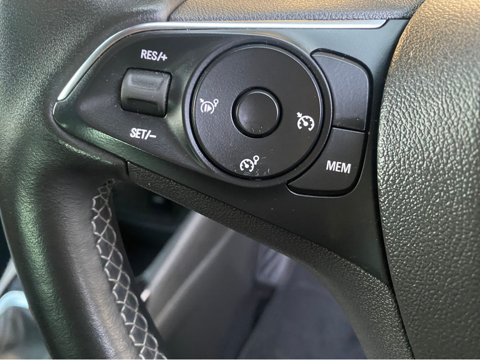 2022 Opel Crossland X SPORT 1.2 83PS-PET-5SP 5DR €14,950