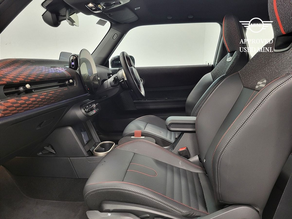 2025 MINI Hatch COOPER 3Dr Sport Auto €40,975