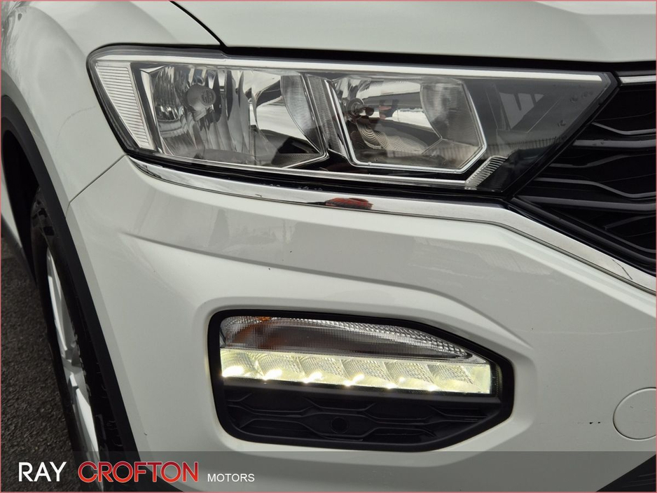 2021 Volkswagen T-Roc 1.0 TSI 110bhp Design €23,950