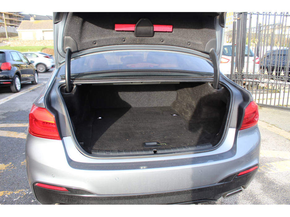 2018 BMW 5 Series 530E G30 M SPORT 4DR AUTO €21,500