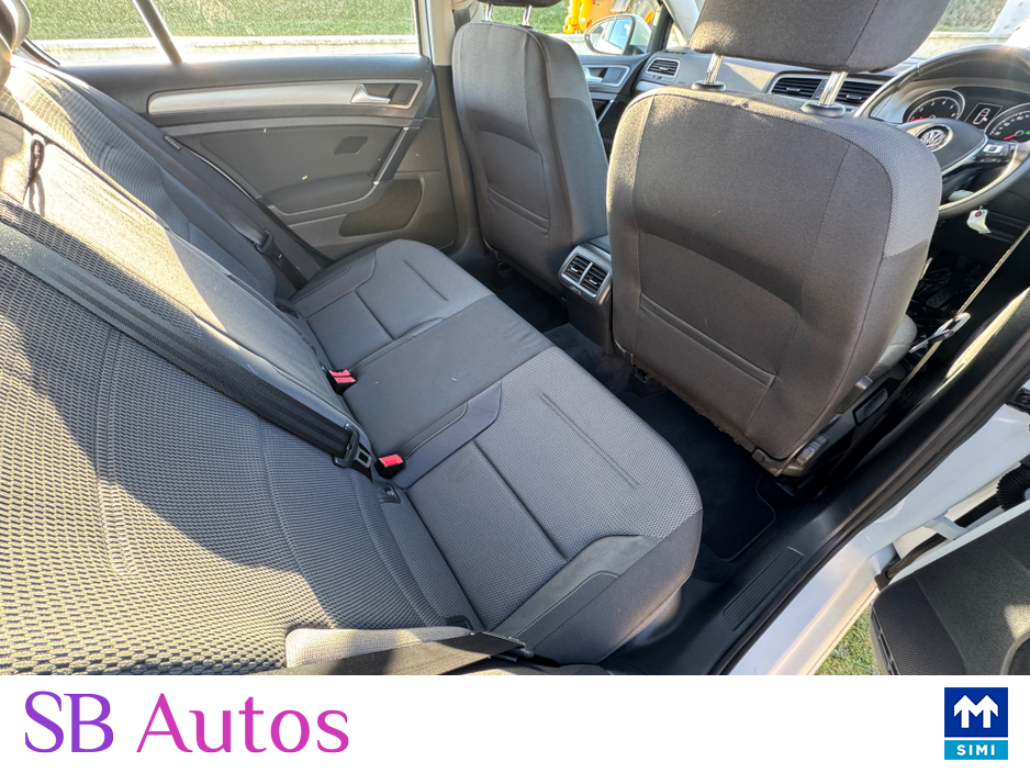 2015 Volkswagen Golf 152 Volkswagen Golf Comfortline €13,500