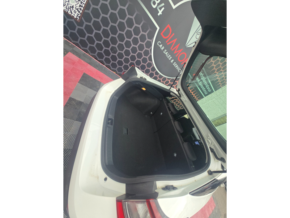 2020 Toyota Prius DAA-ZVW51 5DR AUTO €19,950