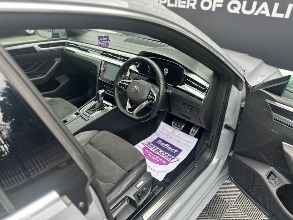 2022 Volkswagen Arteon 1.4 TSI R-LINE PHEV 218 €29,950