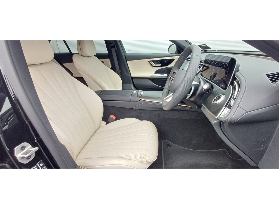 2026 Mercedes-Benz E Class E220D AMG LINE PLUS *MACCHIATO BEIGE LEATHER* €88,900