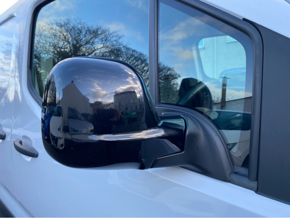 2023 Toyota Proace City City Icon L1 HDi 100 €15,995