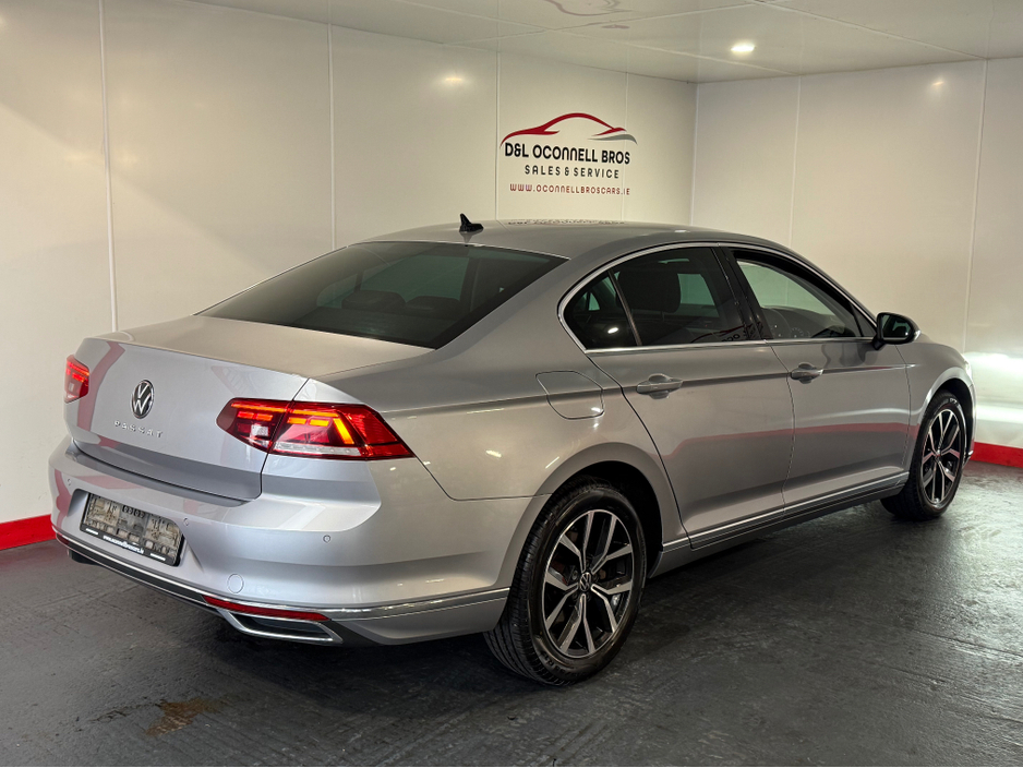 2021 Volkswagen Passat ELEGANCE 2.0 TDI MANUAL 6SPEED FWD 150 4DR €26,950