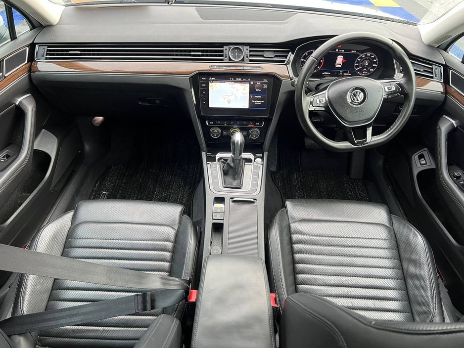2018 Volkswagen Passat VARIANT HIGHLINE 2.0 TDI * BIG SPEC * // LEATHER POWERED HEATED COOLED SEATS // DRIVER MASSAGE SEAT // 360 PARKING CAMERAS €21,950