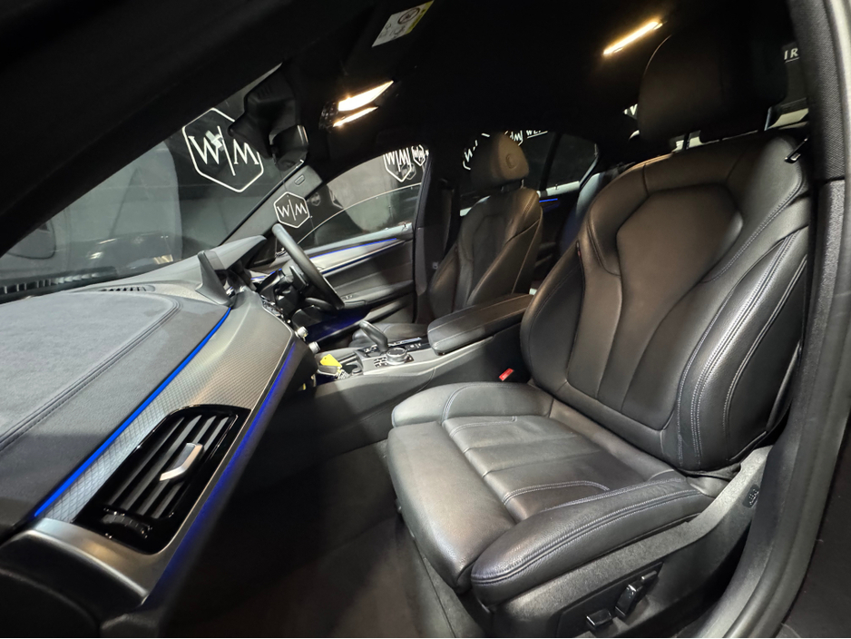 2019 BMW 5 Series 530E XDRIVE M SPORT PERFORMANCE 4DR A AUTO / HARMON KARDON /