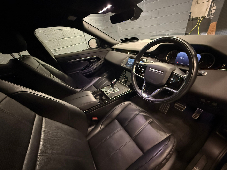 2021 Land Rover Range Rover Evoque 1.5 I3 PHEV 300 PS AWD Auto R-Dynamic S €35,900