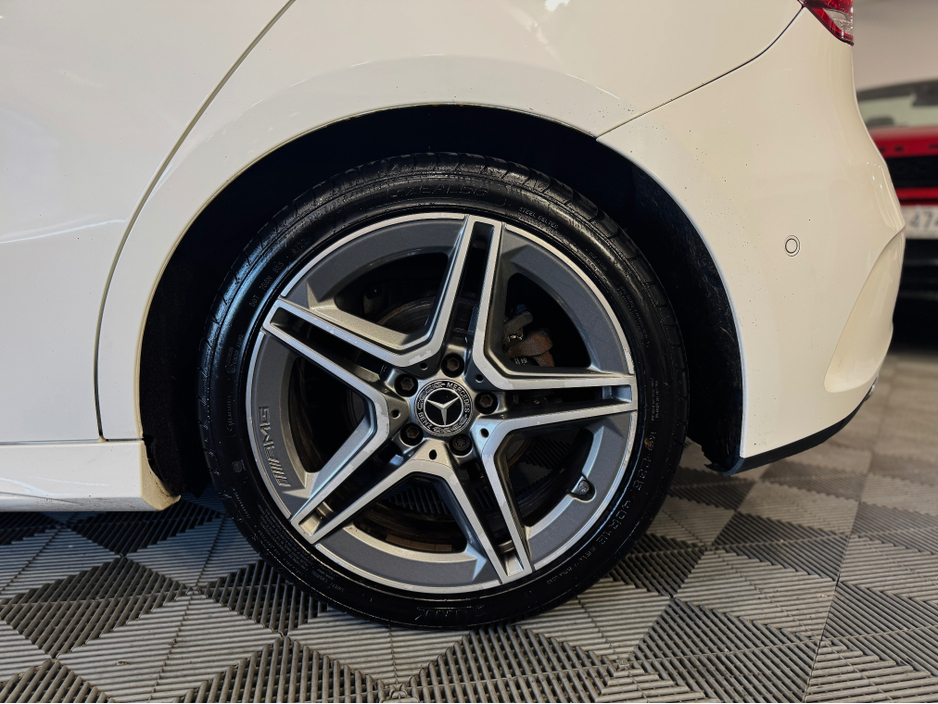 2018 Mercedes-Benz A Class A180 D AMG LINE PREMIUM + 5DR AUTO €24,995