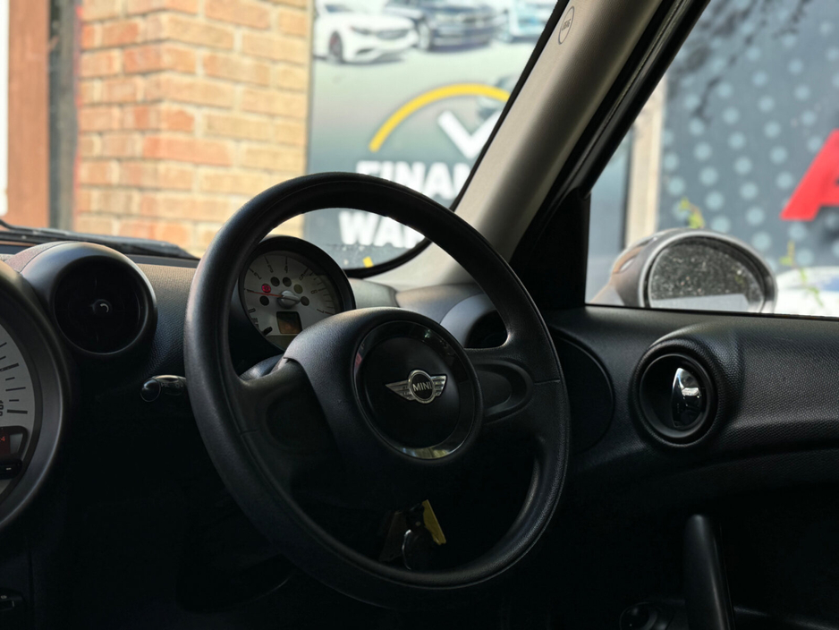 2010 MINI Countryman 1.6 COOPER D €5,350