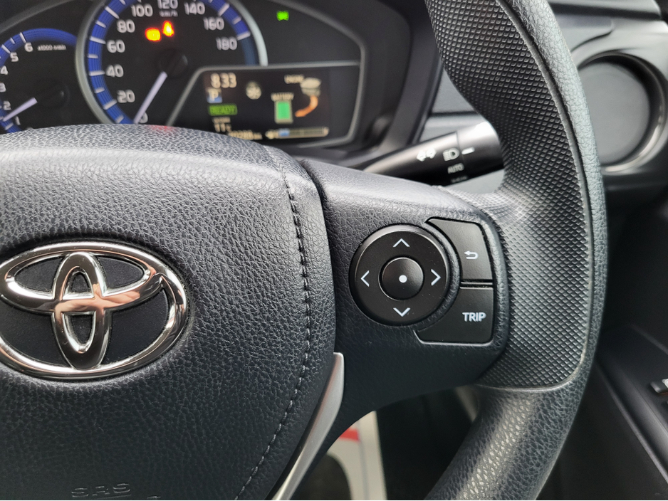 2022 Toyota Corolla (2yr warranty) 1.5 Hybrid Automatic Fielder 2921 €19,999