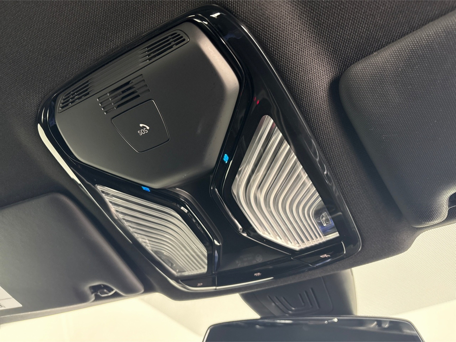 2022 BMW i4 EDRIVE40 M SPORT **LEATHER HEATED SEATS**MULTIFUNCTIONAL STEERING WHEEL**FULL DIGITAL DASH**CRUISE CONTROL**APPLE CAR PLAY**DRIVE MODES**AUTO LIGHTS**AUTO HOLD**ELECTRIC TAILGATE**ISOFIX** €35,795