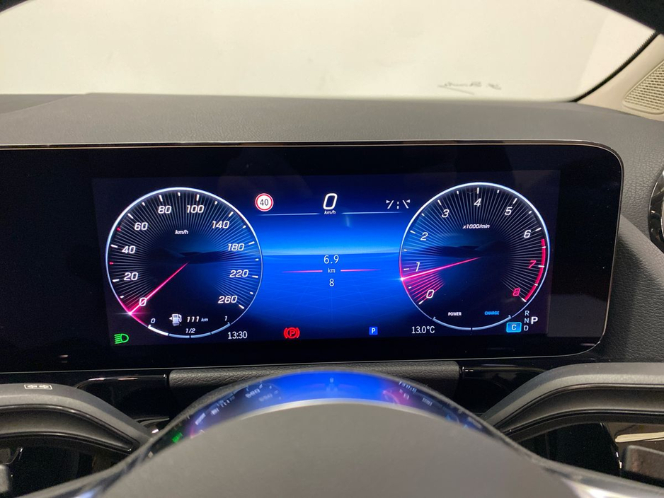 2026 Mercedes-Benz GLA Class GLA 200 D PROGRESSIVE LINE + | Night Package, Reversing Camera, Keyless Start Function, Reversing Camera €60,082