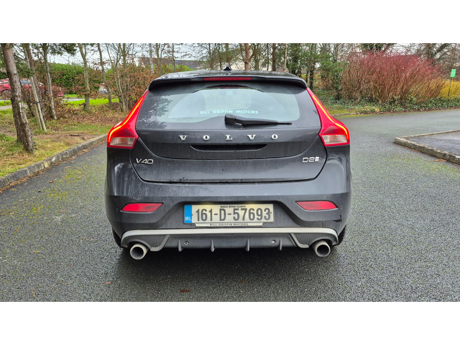 2016 Volvo V40 2.0 D2 R-DESIGN 120BHP 5DR 40 SERIES €8,250